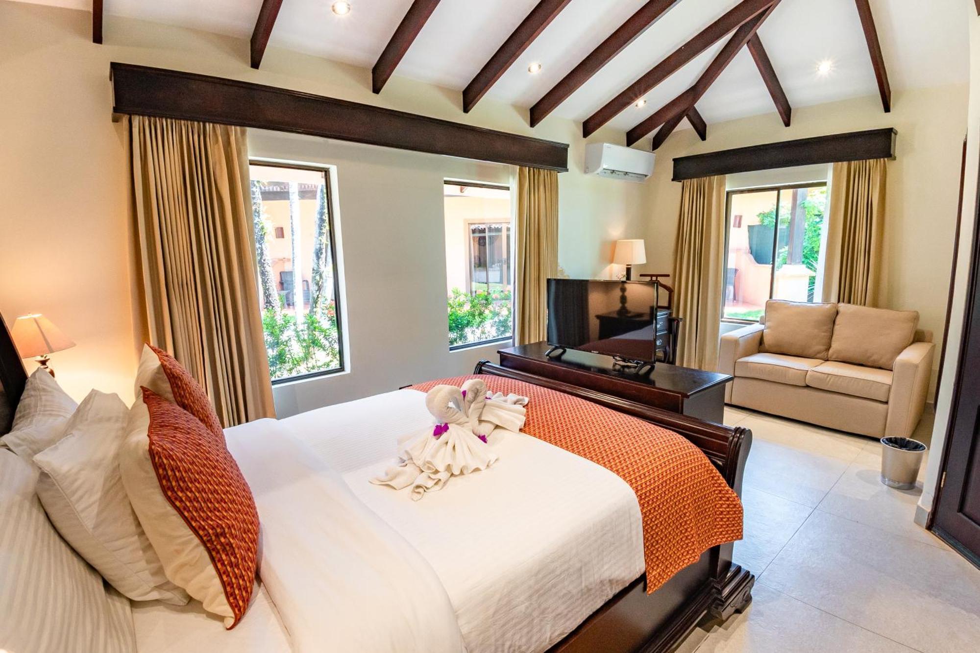 Sunset Del Mar Beach Resort エステリリョス・エステ エクステリア 写真
