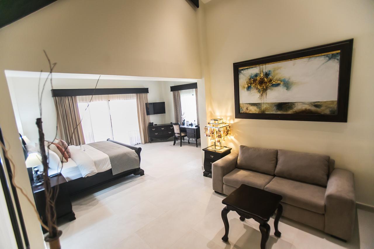 Sunset Del Mar Beach Resort エステリリョス・エステ エクステリア 写真